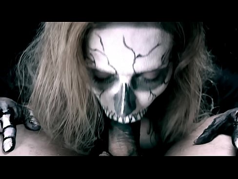 ❤️ Demon girl sucking cock with her black mouth and swallowing cum. ️ Super sex at us